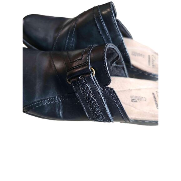 Women's Clark's Slide On Sandals size 7 black leather slide on low heel - Picture 8 of 10